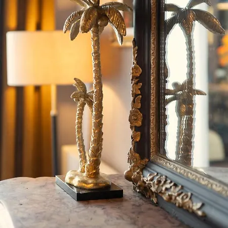 Emilia - De Prestige Au Coeur De Nancy