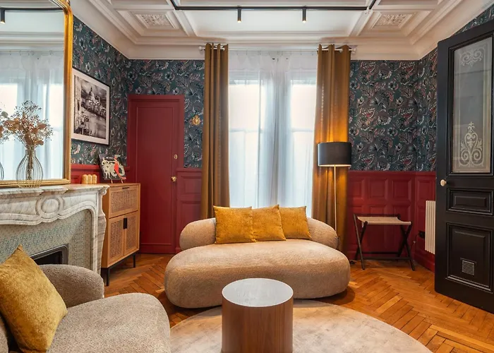 Emilia - De Prestige Au Coeur De *