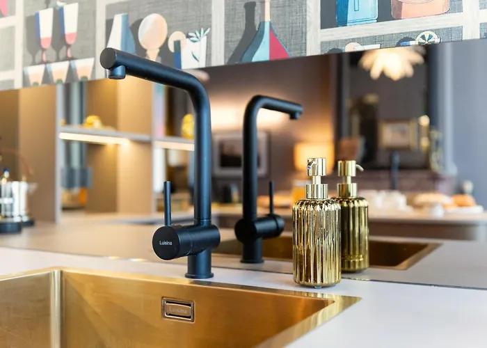 Emilia - De Prestige Au Coeur De * Nancy